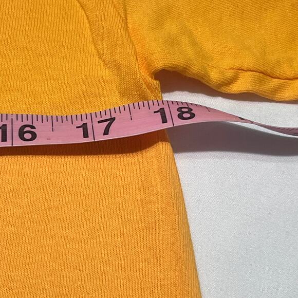 Green Bay Packers T-Shirt Men’s S NFL Team Apparel Yellow Graphic Tee - Picture 6 of 8